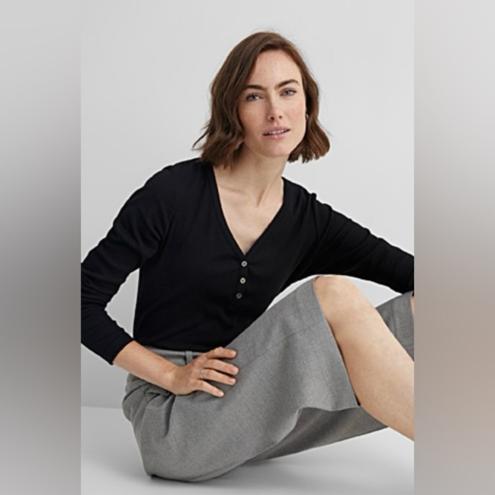Contemporaine ribbed organic cotton Henley